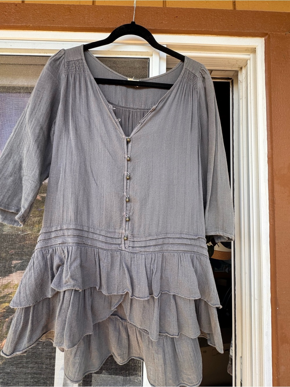 Anthropologie Edme & Esyllte Lightweight Grey Ruffle Tiered Button Front Tunic